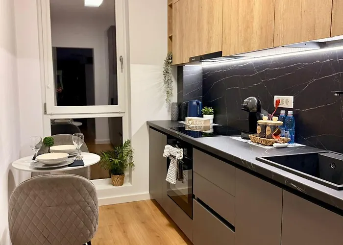 Lumea Noir - Designer In * Timişoara