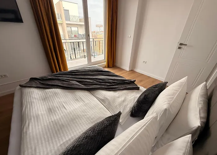 Lumea Noir - Designer In Timişoara